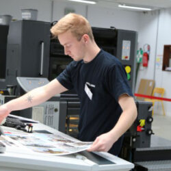 Portes ouvertes virtuelles : À la découverte des métiers de l'impression, de la sérigraphie et du façonnage avec Grafipolis